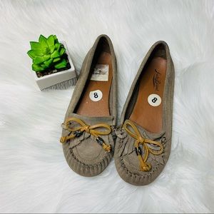 Lucky Brand • Aunee Taupe Moccasins Size 8